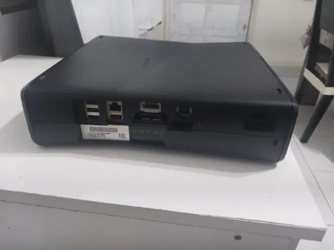 Xbox 360 impecável pra conserto .