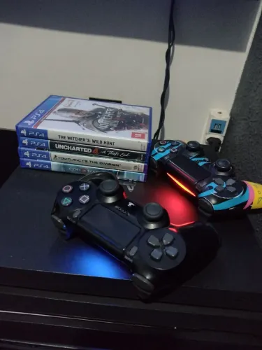 PS4 PRO