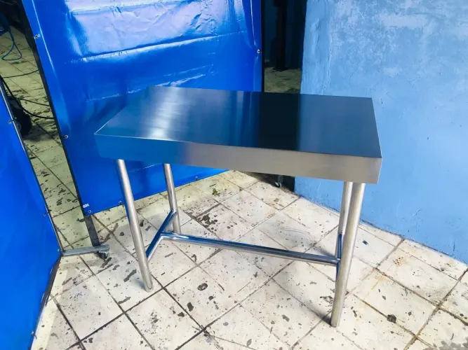 Mesa de inox