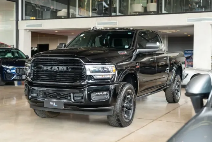 Ram 2500 Laram. 6.7 Night ED. TB CD 4X4 DIE 2021