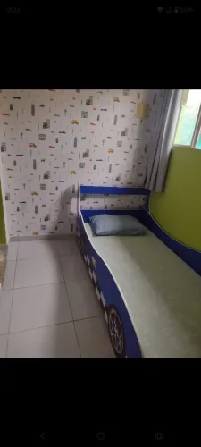 Cama infantil (carrinho)