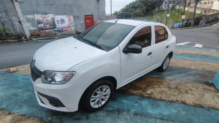 Renault Logan Life Flex 1.0 12V 4P Mec. 2023