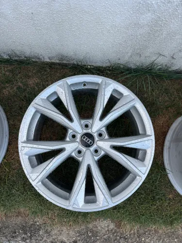 Jogo de Rodas Audi Aro 18 5x112 (Reformadas recentemente)