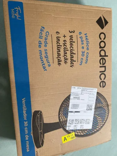 Ventilador de Mesa Cadence Fresh Mini 30 cm - Novo!<br><br>Produto novo, nunca usado, na