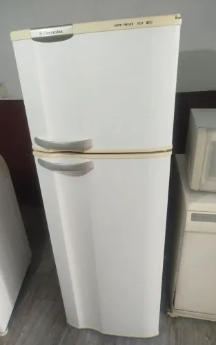 Geladeira electrolux duplex