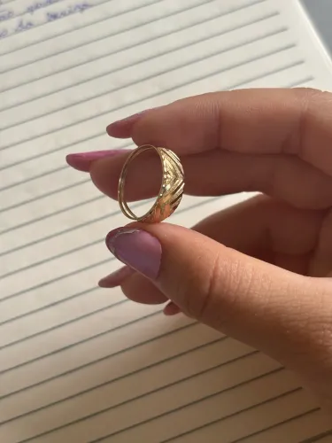 ANEL DE OURO 18k