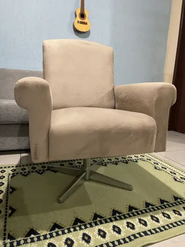 Poltrona giratória