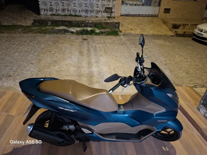 VENDO HONDA PCX 160 SUPER NOVA 2024