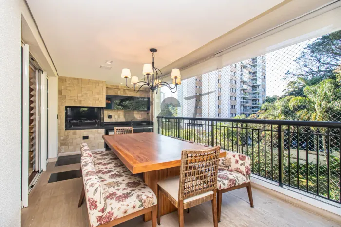 Apartamento - 4 Dormitórios (Suítes) à Venda ou para Alugar no Alto da Boa Vista - São Pau