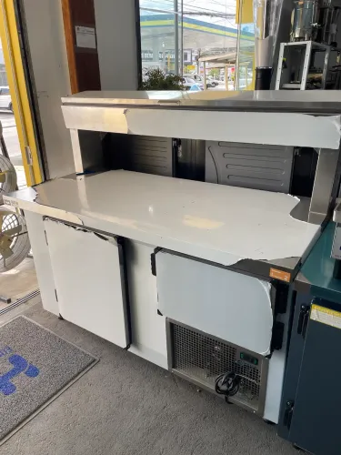 MB Balcão refrigerado c/ Condimentadora 150