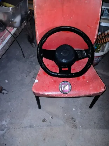 Volante esportivo para Fiat uno ou Palio
