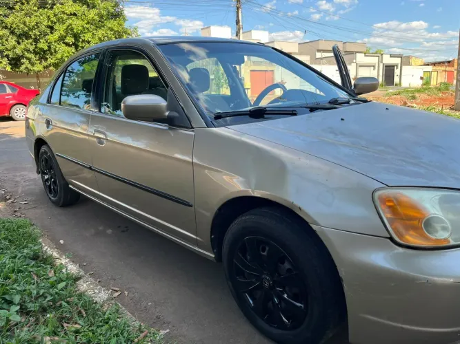 Honda Civic Sedan Lx/lxl 1.7 16V 115cv Aut. 4P 2002