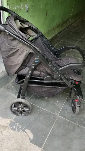 carrinho de bebê Burigotto