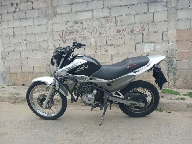 Vende-se Falcon 400 2008