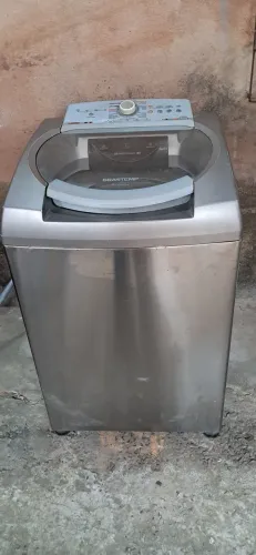 Lavadoura BRASTEMP 11kg funcionando bem