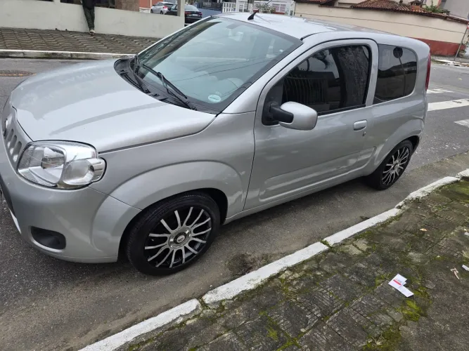 Fiat Uno Vivace 1.0 EVO Fire Flex 8V 3P 2013