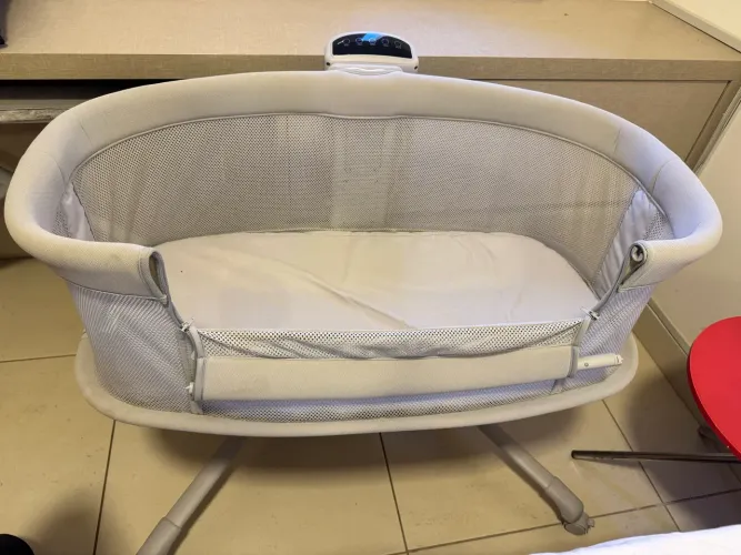 Berço infantil Mastela acoplavel na cama