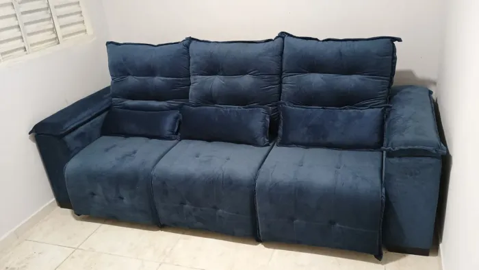 Sofá seminovo