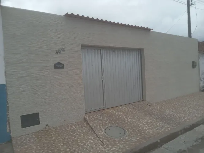 Vendo casa no poço 