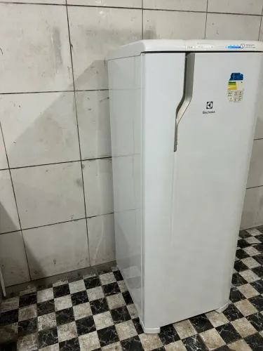 Geladeira Electrolux frost free. Entrega gratuita