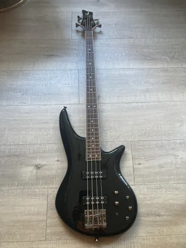 Baixo Jackson Spectra JS3 IV