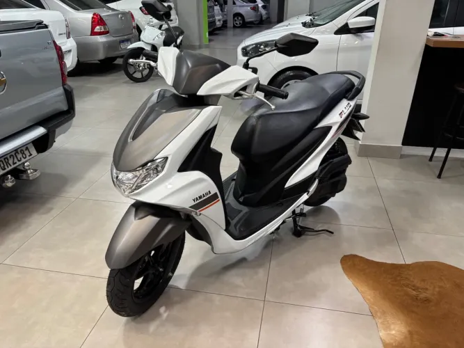 Yamaha FLUO 125 ABS