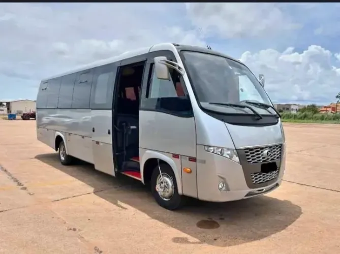 Microônibus MB Volare w9