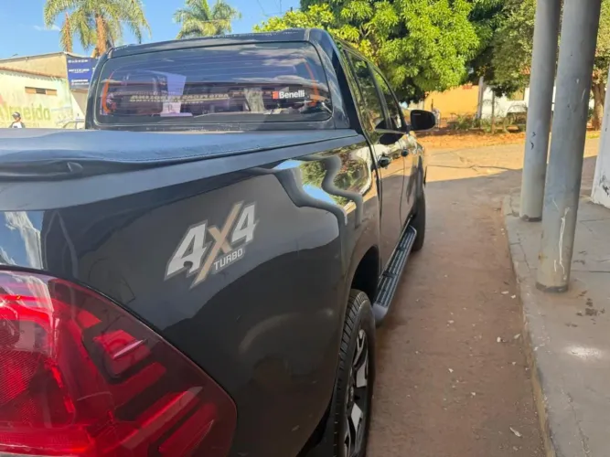Toyota Hilux CD SRV 4X4 2.8 TDI Diesel Aut. 2018