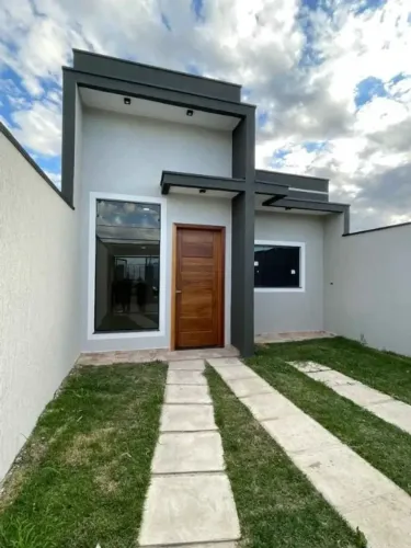 CASA A VENDA COM 2 QUARTOS E 85M² NO BAIRRO QUINTAS DE SANTA CRUZ EM TAUBATÉ