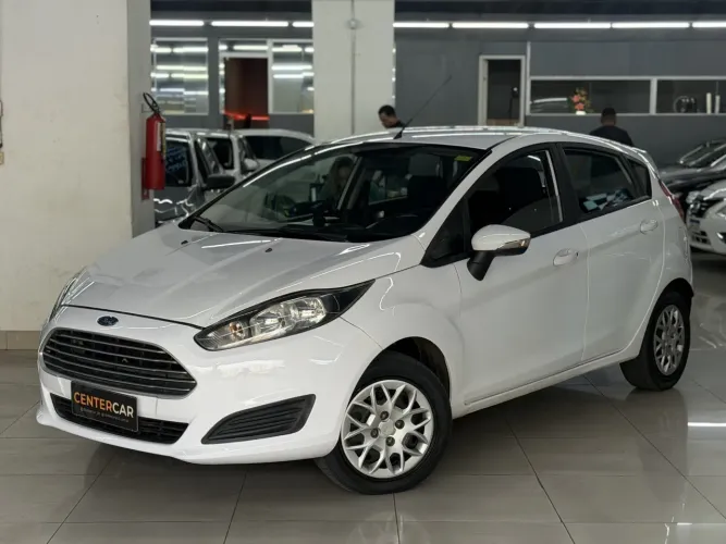 Ford Fiesta 1.6 SE Hatch 16V Flex 4P Powershift 2017