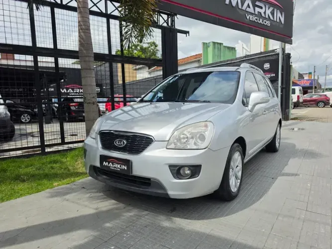 Kia Motors Carens EX 2.0 16V Aut. 2011