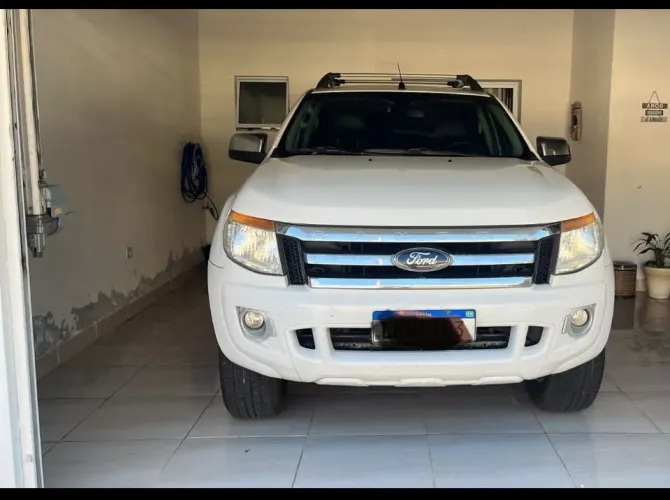 Ford Ranger XLT 2.5 16V 4X2 CD Flex 2015