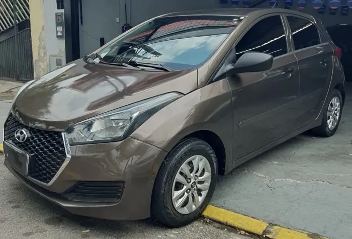 Hyundai HB20 Unique 1.0 Flex 12V Mec. 2019