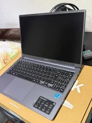 Notebook Samsung u300 256g novo caixa e acessórios Nota fiscal 