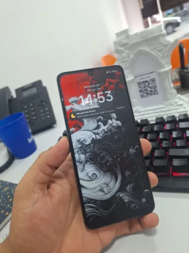 Celular POCO C65