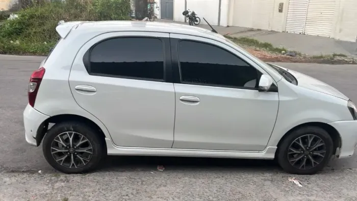 Toyota Etios Platinum 1.5 Flex 16V 4P Aut. 2019