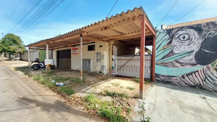 Setor faiçalville III, lote com 2 casas simples