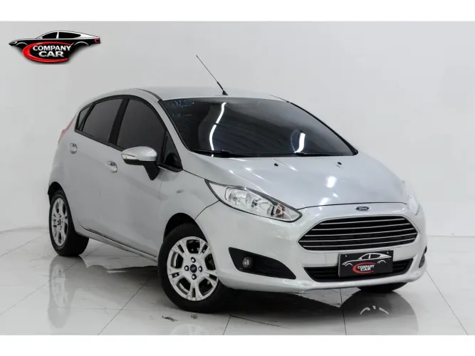 Ford Fiesta 1.6 SE Hatch 16V Flex 4P Powershift 2015