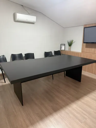 Mesa de reunião
