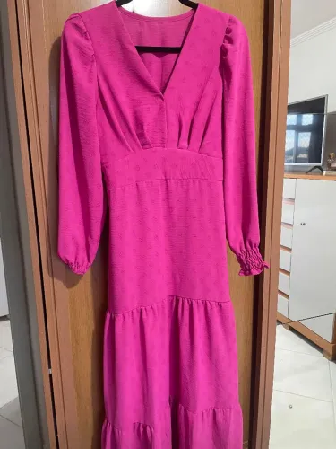 Vestido longo rosa tamanho único