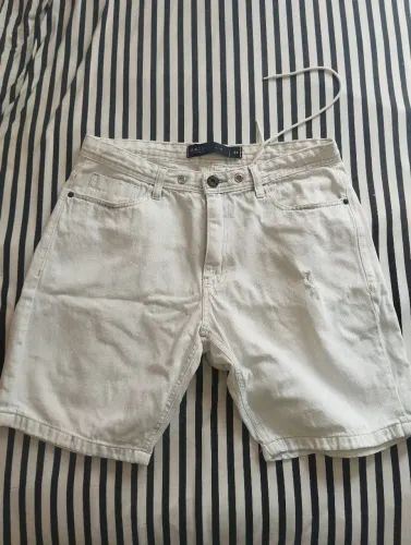 Bermuda jeans