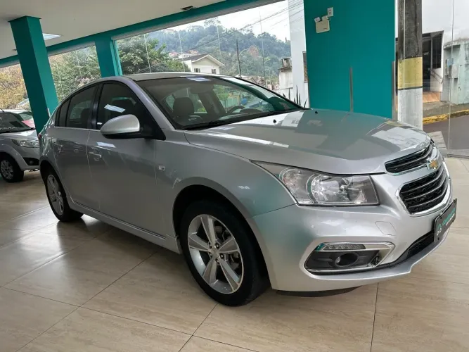 Chevrolet Cruze HB Sport LT 1.8 16V Flexp. 5P AUT 2016
