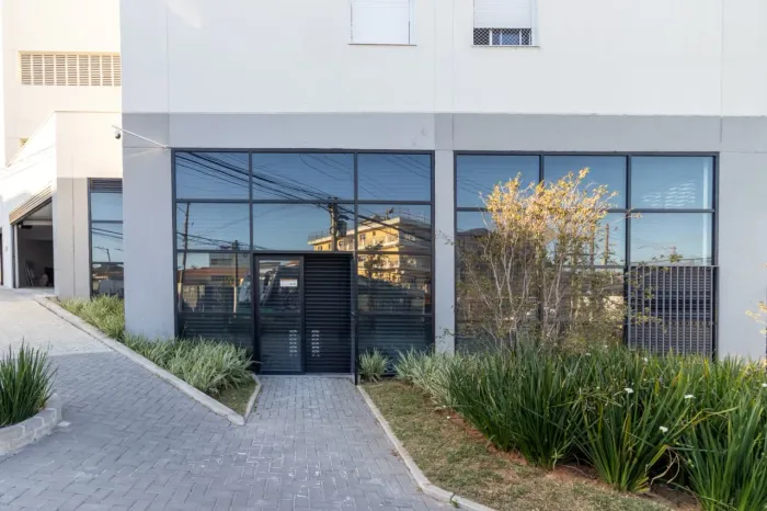 Loja na Avenida Elísio Teixeira Leite, 660 - Loja 03 136 m²