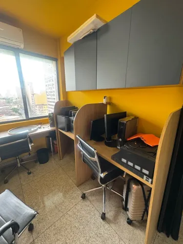 EQUIPAMENTOS DE INFORMÁTICA À VENDA - LOTE OU SEPARADOS