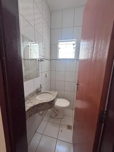 Aluga-se imóvel em Ituiutaba, perto da Uemg (rua de baixo)