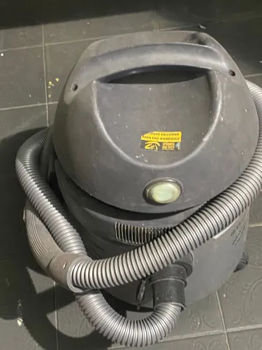Aspirador de pó e água Eletrolux
