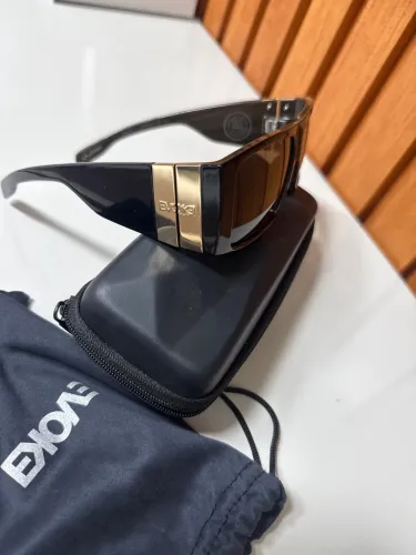 Óculos Evoke BOMBER novo!