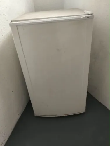 Frigobar Eletrolux