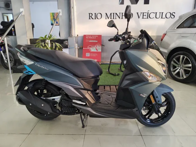 Dafra Cruisym 150 2026