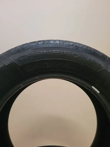 Pneus 205
